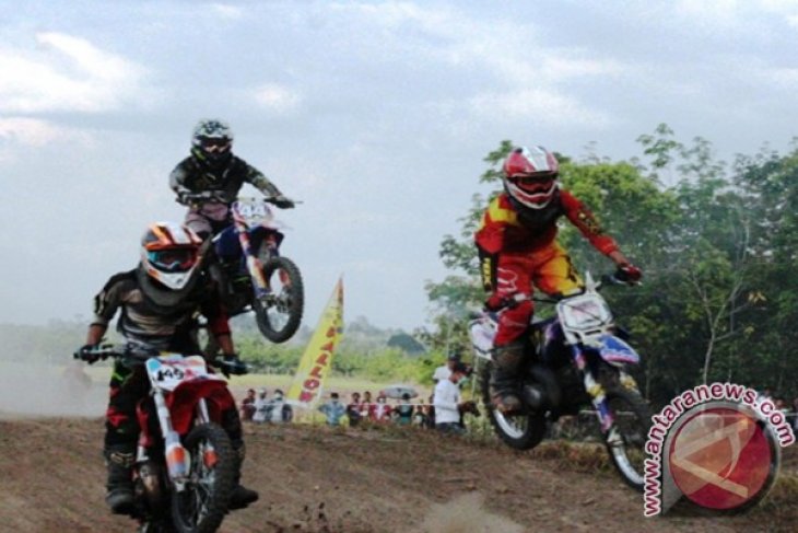 KEJURNAS GRASSTRACK 