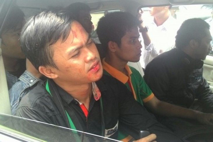 Ketum HMI Pontianak Terluka Saat Unjuk Rasa