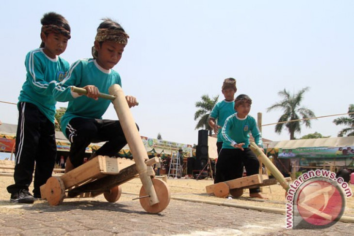 Festival Permainan Tradisional - ANTARA News - Hubungan Permainan Tradisional Dengan Budaya