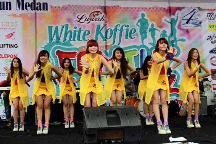 Konser Family Fun Dayz Cherrybelle