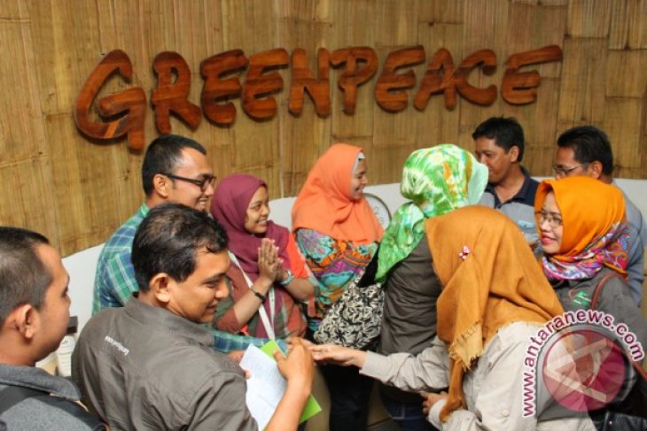 KUNJUNGI GREENPEACE INDONESIA