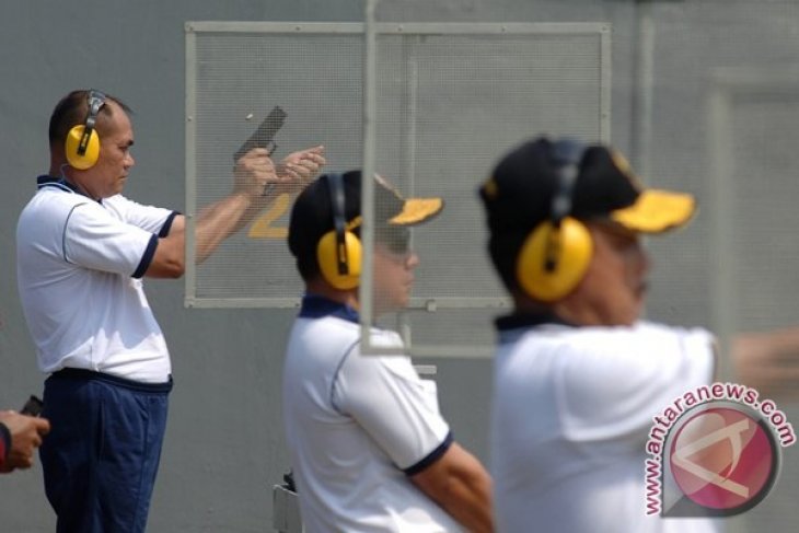 Lomba Menembak Pistol Eksekutif