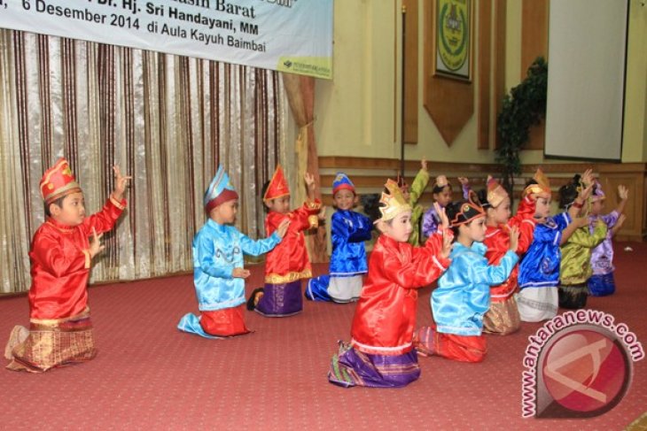 PENDIDIKAN ANAK USIA DINI