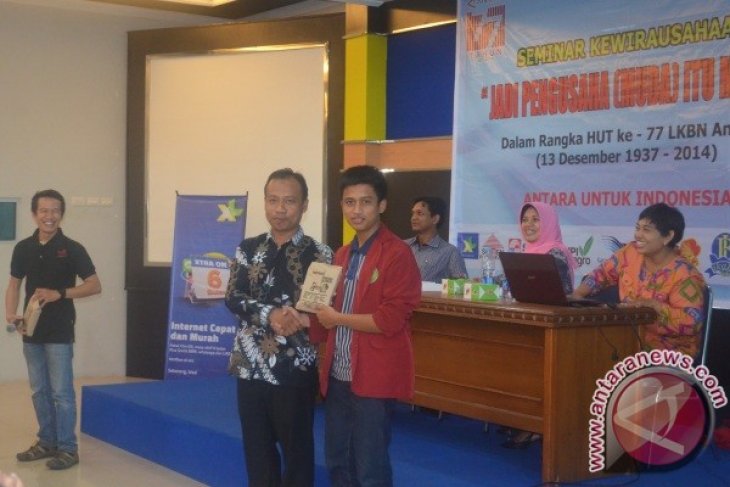 Seminar Kewirausahaan HUT Antara