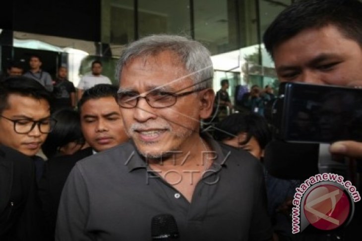 Iwan Fals Hadiri HUT KPK