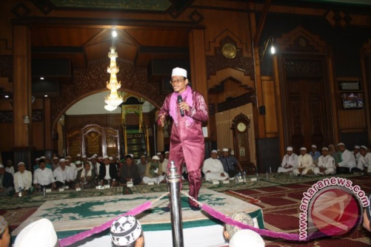USTADZ CEPOT