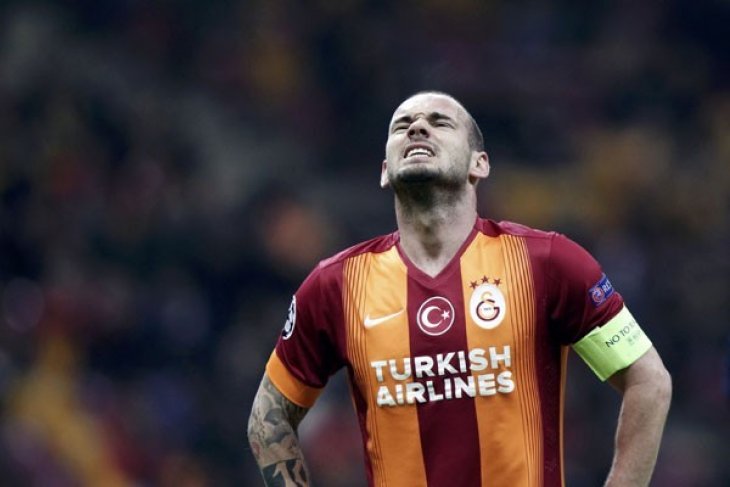 Setelah 17 tahun berkarir, Wesley Sneijder gantung sepatu