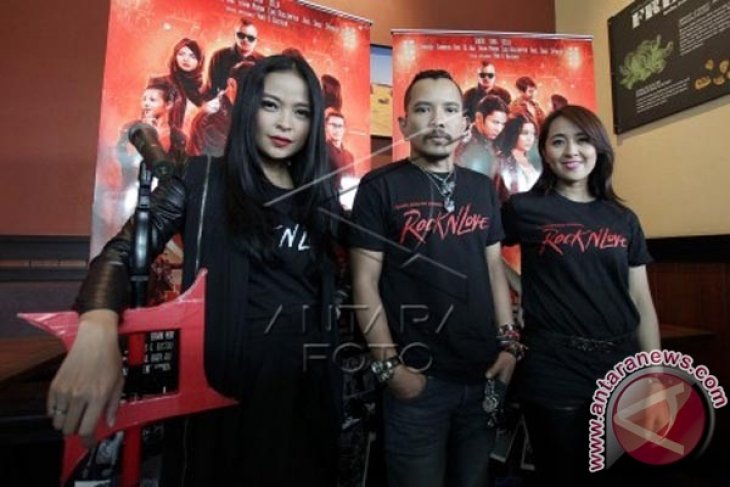 Grup Musik Kotak Rilis Film “Rock N Loveâ€