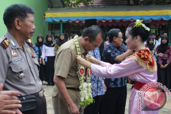 Wali Kota Hadiri HUT SMA 3 Banjarbaru