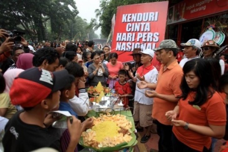 KENDURI HARI PERS