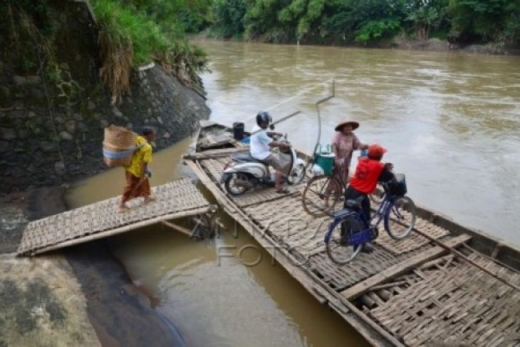 SUNGAI BENGAWAN SOLO