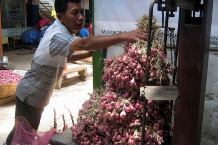 Harga Bawang Merah Meroket