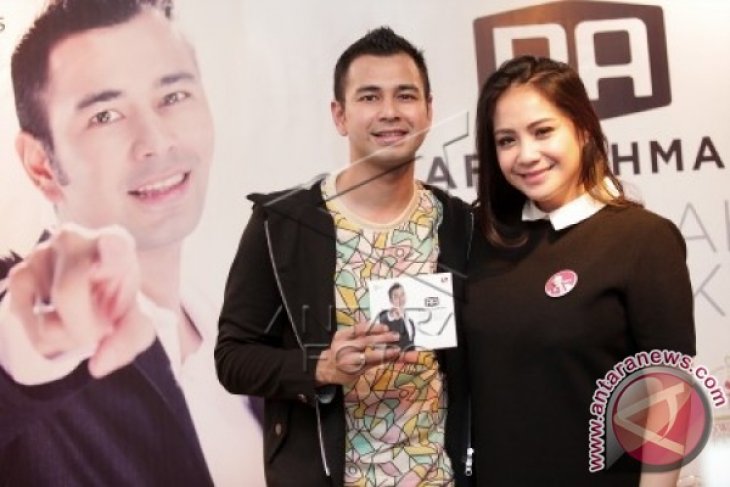 Album Perdana Raffi-Nagita