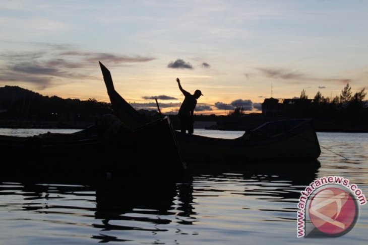 Sunset Pelabuhan Perikanan