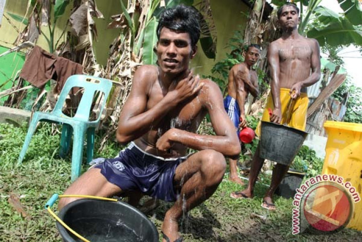 Warga Rohingya tolak permukiman yang dibangun junta Myanmar di negara bagian Rakhine