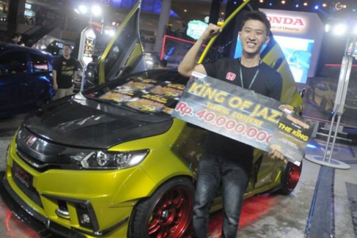 Pemenang Modifikasi Honda Jazz