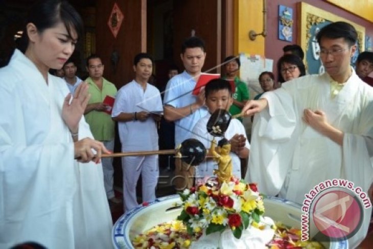 Perayaan Waisak Bali