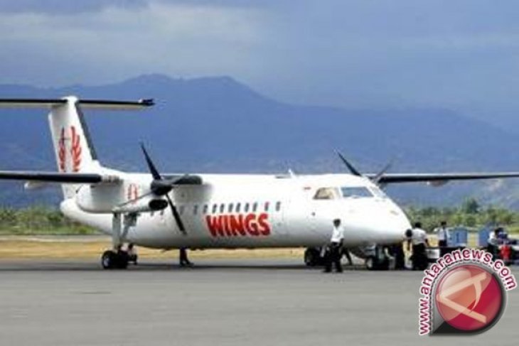 Penerbangan Di Bandara Stagen Kotabaru Kembali Lancar
