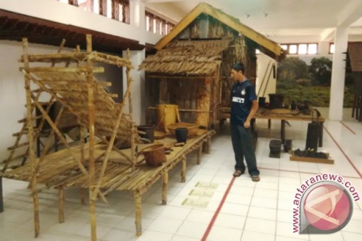 Wisata ke Museum Balanga Palangka Raya
