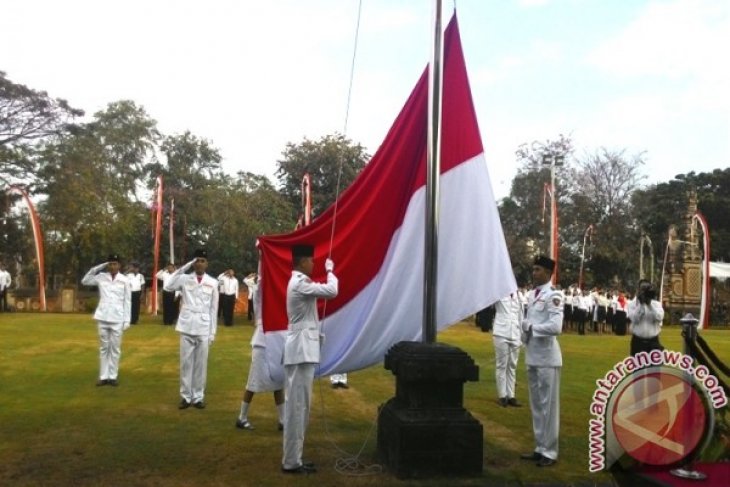 BI-Perbankan Upacara HUT RI Bersama