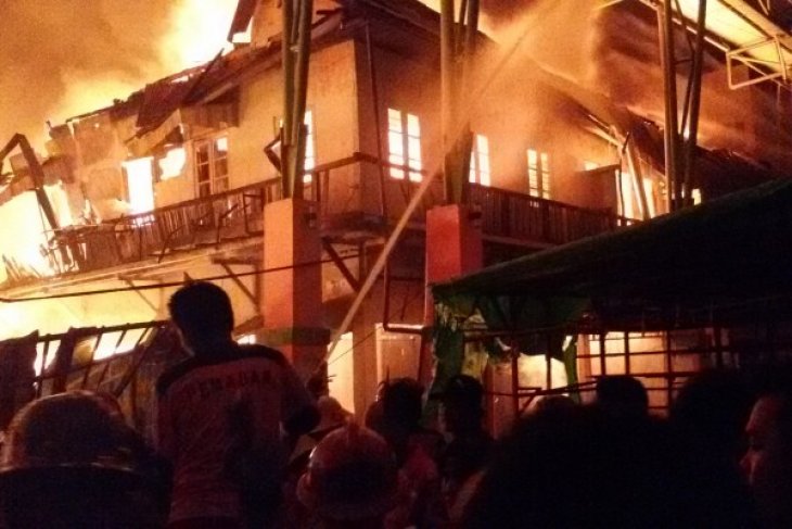 Pasar Tengah Pontianak Terbakar