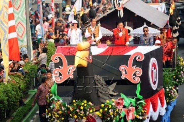 Jokowi Karnaval di Pontianak