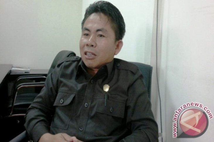 Anggota DPRD Penajam : Ratusan Hektare Sawah Kekeringan