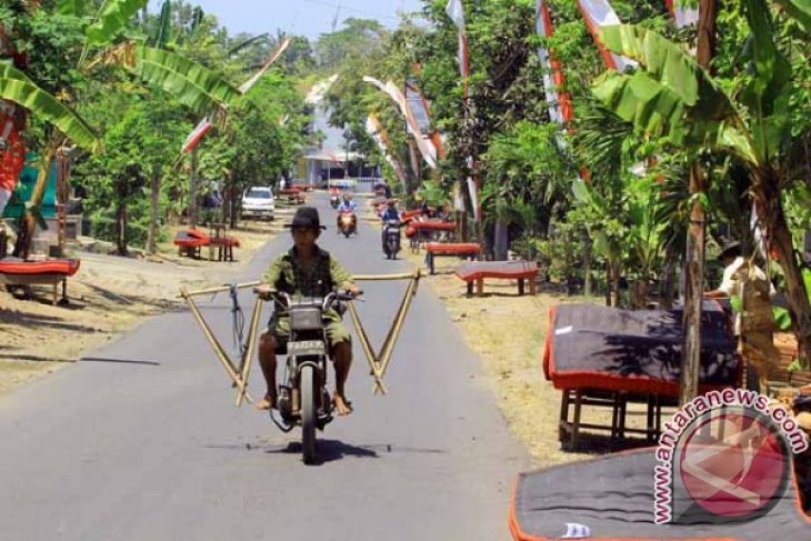 Mepe Kasur Suku Osing