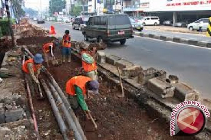 Pemkab Tangerang bebaskan 4,2 hektare untuk pelebaran jalan