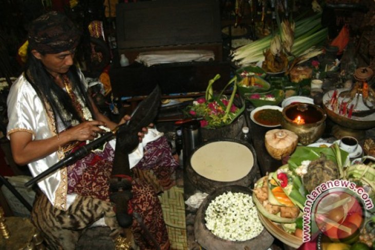 Tradisi Jemasan Pusaka