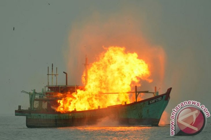 Indonesia to sink more foreign fishing boats