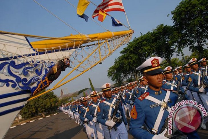 Pelepasan Perwira Remaja AAL