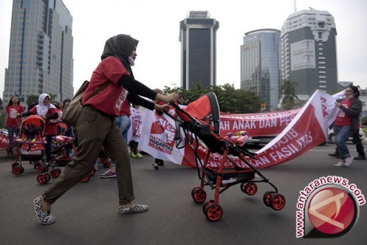 Ruang Publik Ibu dan Anak