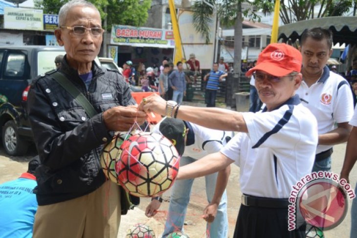 PROGRAM 1000 BOLA