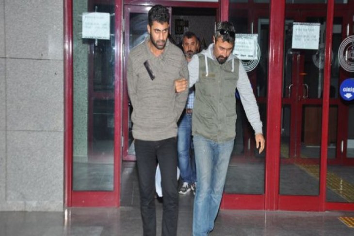 Turkish police arrest suspected Islamic State scout in Paris attacks