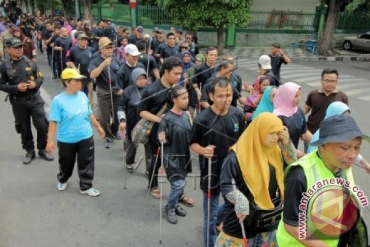 Parade Tongkat Putih