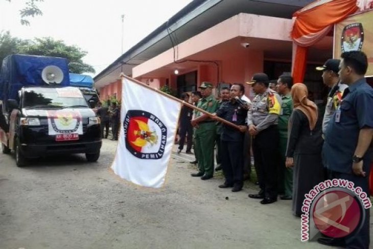 Distribusi Logistik Pilgub Kalteng