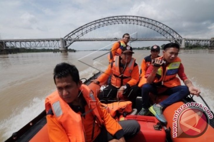 PATROLI ANTISIPASI BANJIR