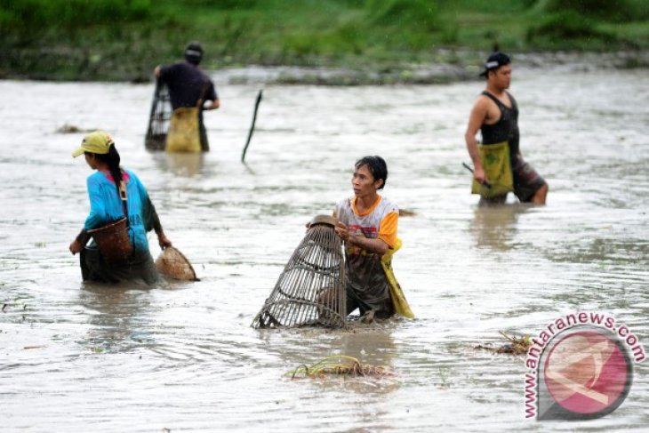 Tradisi Tangkap Ikan