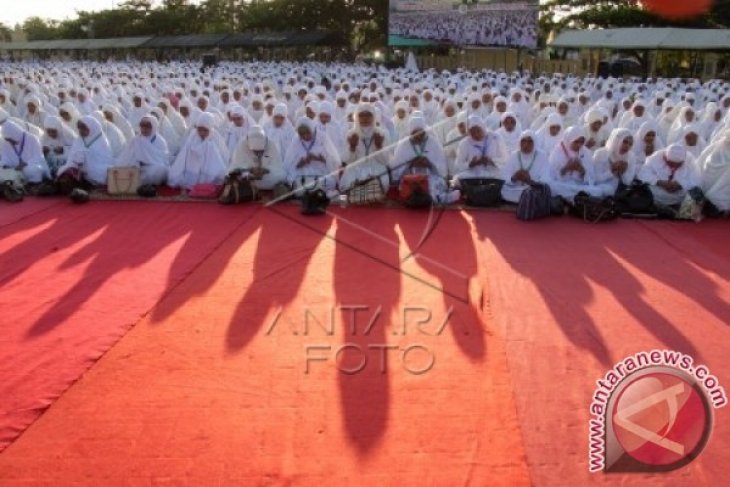 Zikir Bersama di Mapolda Aceh