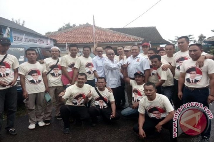 Peresmian Warung Garuda Pertama Di Indonesia 