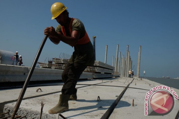 PERKEMBANGAN PEMBANGUNAN PELABUHAN KUALA TANJUNG