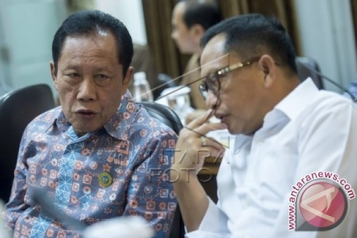 A Polemic Related With BIN's Additional Authority