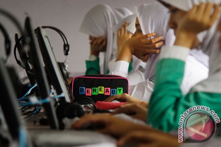 13 SMP di Balikpapan Siap Laksanakan UNBK