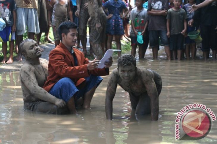 Pertunjukan Teater di Jalan