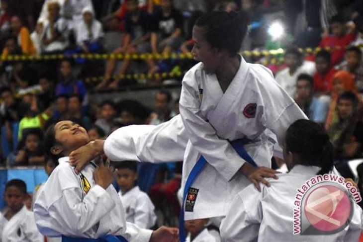 Kejurnas Karate Senior Junior Piala Danpasrmar-1TA