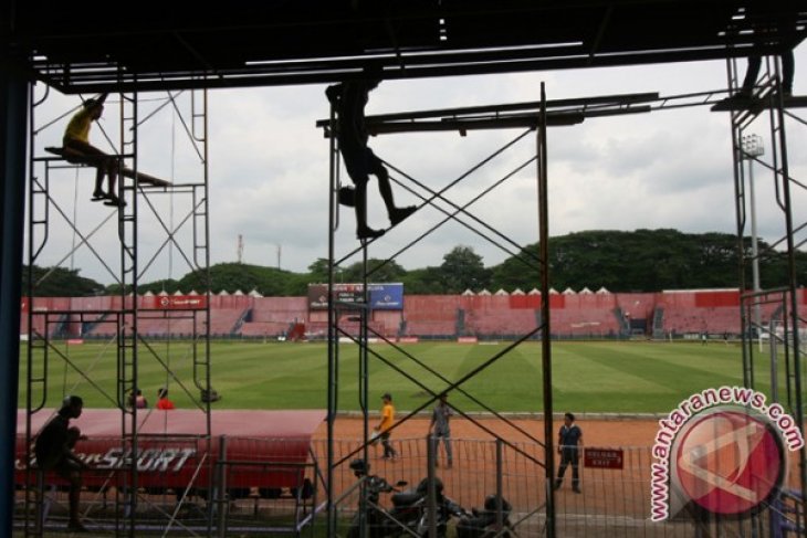 Perbaikan Stadion Brawijaya Kediri