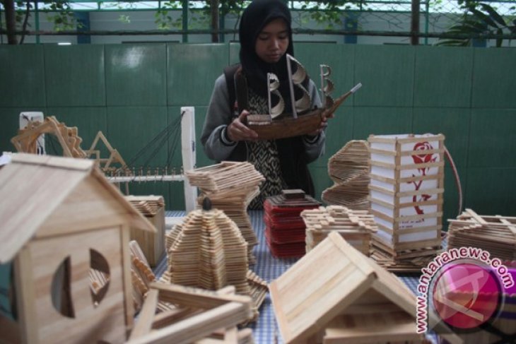 Pameran Pemanfaatan Sampah