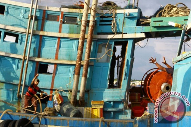 Tangkap Enam Kapal Vietnam