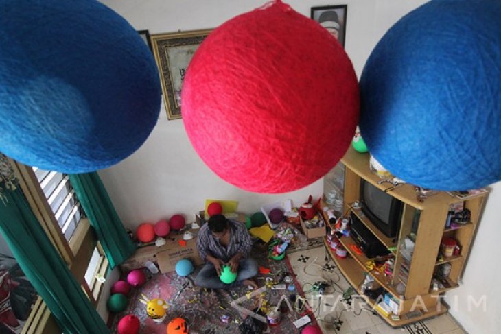 Kerajinan Lampu Hias